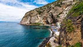 Le spiagge più belle della Costiera Sorrentina, località mozzafiato