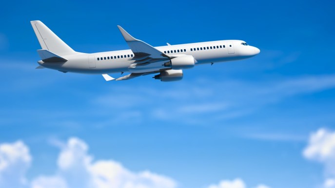 easyJet guarda al futuro: le offerte per volare fino a maggio 2021