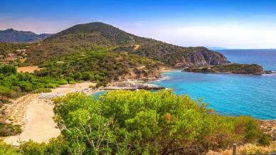 Estate in Sardegna, tra le spiagge da sogno del Golfo di Cagliari