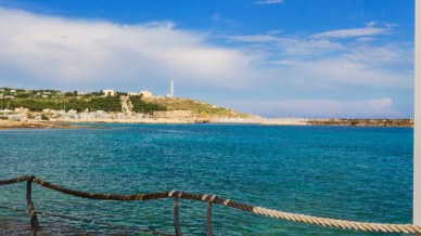 Ionio e Adriatico si incontrano qui: l’abbraccio dei due mari è spettacolare