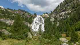 Cascata del Toce, spettacolo incredibile delle Alpi