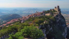 San Marino outdoor, in cammino tra grotte e natura