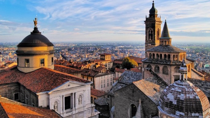 Scoprire Bergamo in autunno, tra viaggi e beneficenza