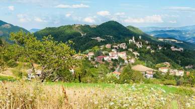 Gaggio Montano, il borgo di montagna dove spunta un faro