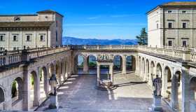 Le più belle abbazie italiane da visitare in autunno