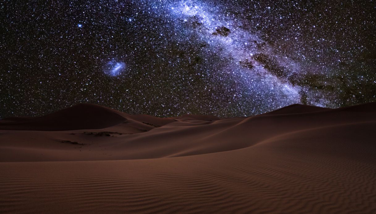 Cielo stellato sul deserto del Sahara