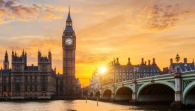 Il gioco virtuale che vi farà girare il mondo per scoprire che fine ha fatto Carmen Sandiego