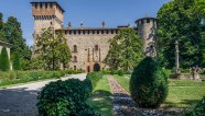 Grazzano Visconti Il Gioiello Medievale Il falso Storico Pi Bello 