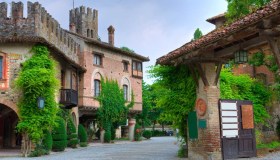 Grazzano Visconti: il gioiello medievale è il “falso storico” più bello d’Italia