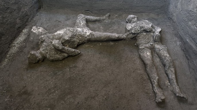 Pompei: l’incredibile scoperta di due corpi intatti
