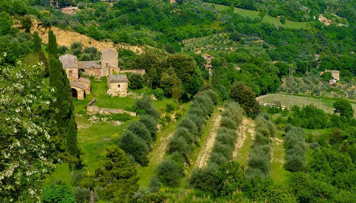 Toiano, il paese fantasma della Toscana