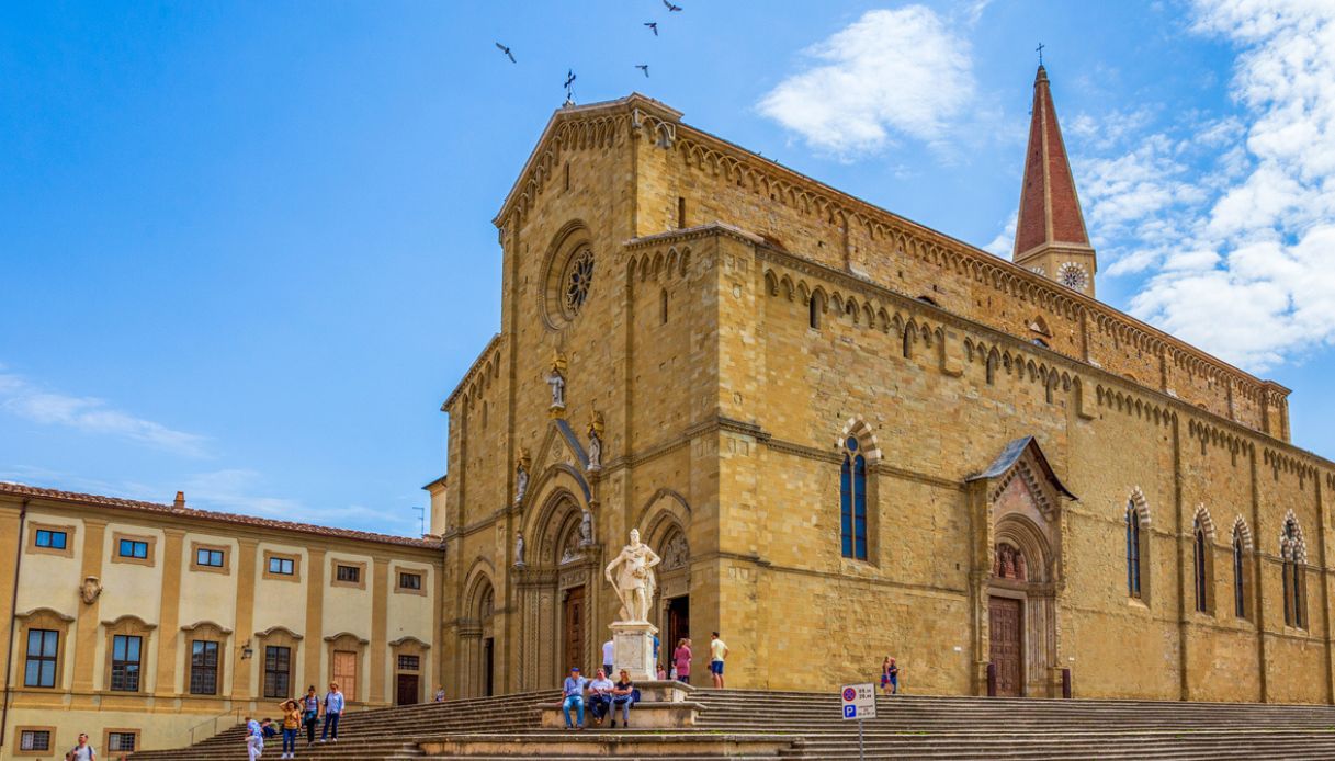 Veduta del Duomo dei SS. Pietro e Donato, Arezzo