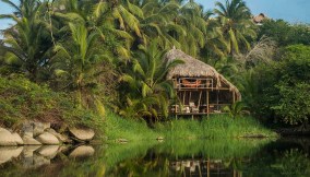L'hotel circondato dalla natura rigogliosa del Parc Tayrona