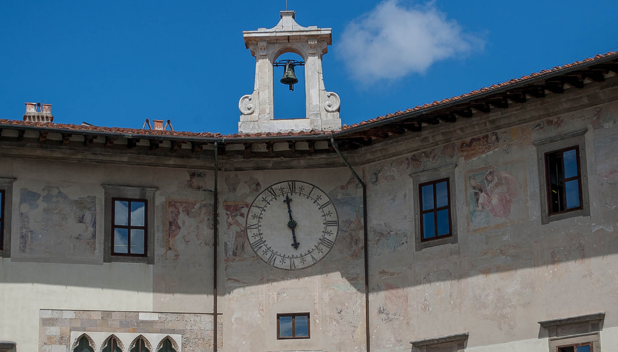 Torre della Fame, piazza dei Cavalieri a Pisa