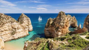 Algarve, tra spiagge scenografiche e fascino moresco