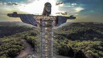 La nuova statua di Cristo in Brasile, più alta di quella di Rio de Janeiro