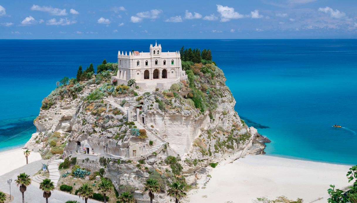 Tropea è il Borgo dei Borghi 2021, una perla rara | SiViaggia