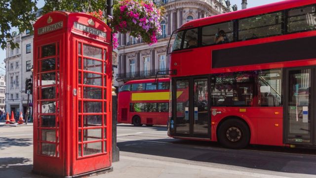 something necessity Advent Adottare una cabina telefonica nel Regno Unito è possibile. Serve un'idea e  una sterlina