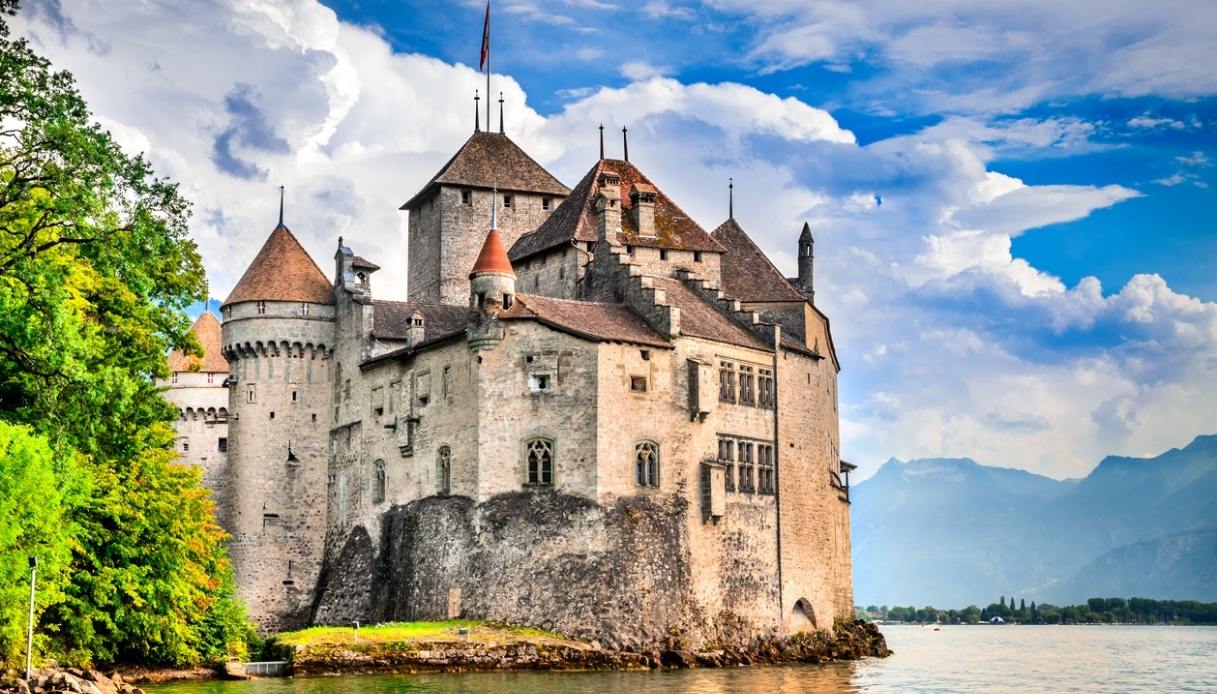 Le eleganti dimore del mondo ricche di segreti e oscuri misteri