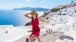 La Grecia apre i confini ai turisti stranieri: le regole