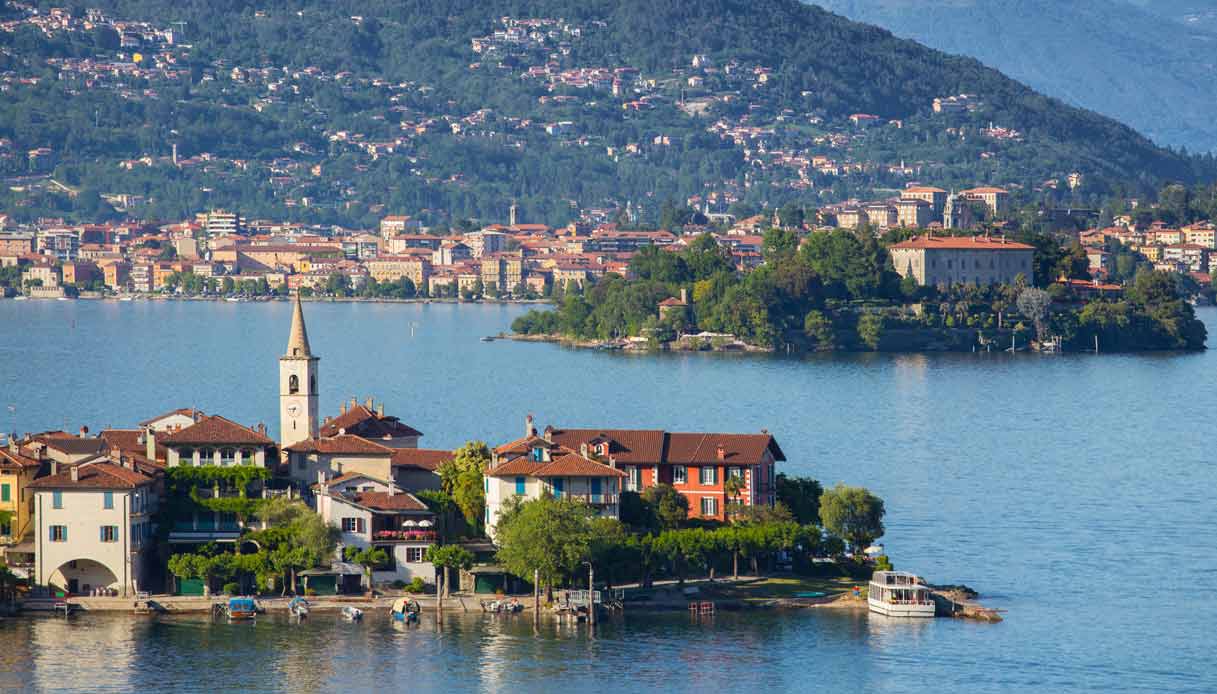 passerlla-galleggiante-lago-maggiore