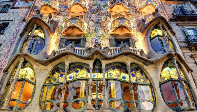 Lo straordinario e inedito tour per riscoprire la casa magica di Gaudí