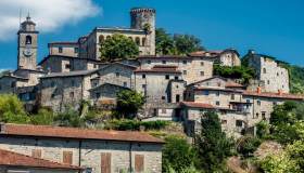 Bagnone, il borgo delle mille leggende