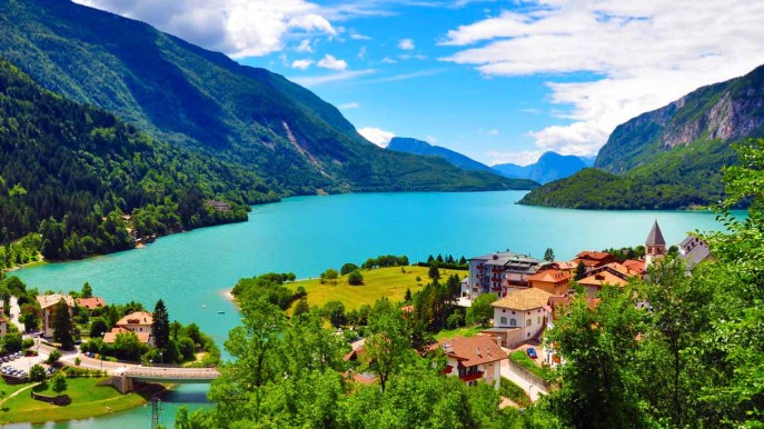 Il lago italiano, bellissimo e pluripremiato, che non tutti conoscono