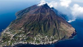 Isole Eolie, 10 foto per un viaggio indimenticabile