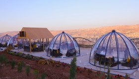 Questo è il “cafè” con vista più bello del mondo