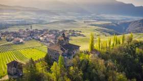 Un tour tra i castelli della Val di Non