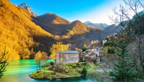 Isola Santa, il borgo delle fiabe per una vacanza indietro nel tempo