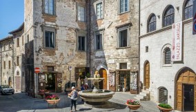 Fontana dei matti a Gubbio