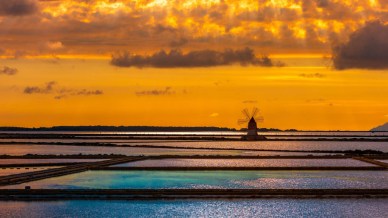 Si trova in Sicilia il tramonto più bello del mondo