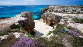 Le spiagge più belle delle isole Egadi, oasi turchesi