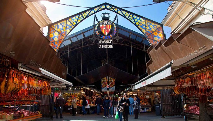 Pittoresca e colorata, La Boqueria a Barcellona è un tripudio di emozioni