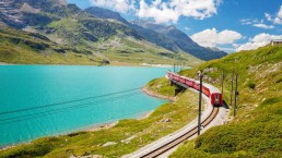 Riparte il meraviglioso Trenino Rosso del Bernina
