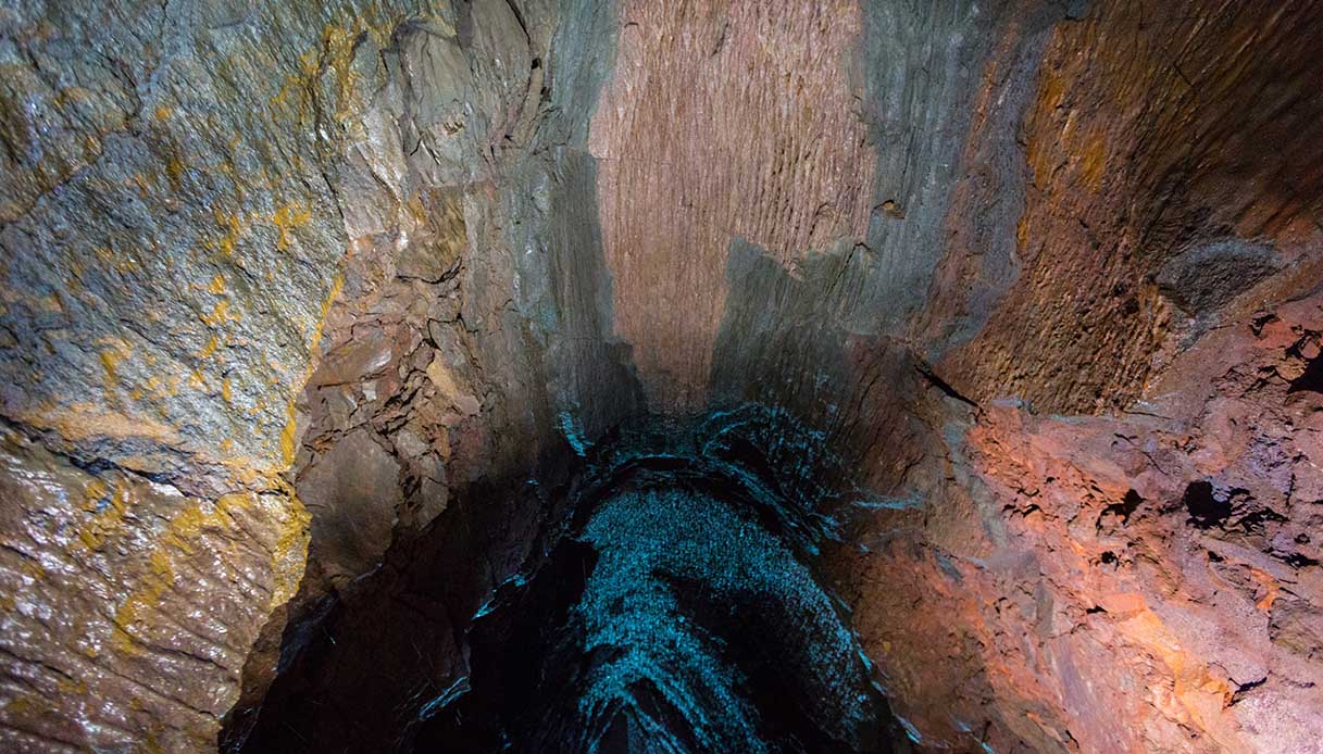 Il vulcano Thrihnukagigur, perla dell'Islanda