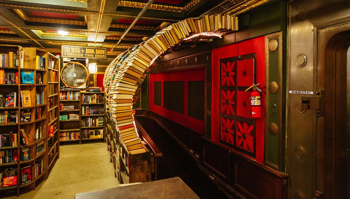 Last Bookstore, Los Angeles