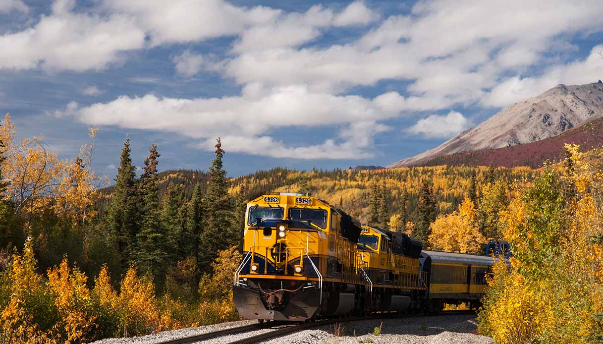 Aurora Winter Train, Alaska Railroad