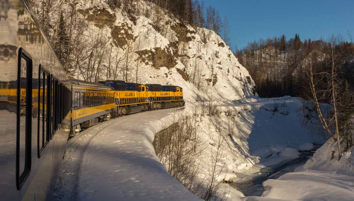 Aurora Winter Train, Alaska Railroad
