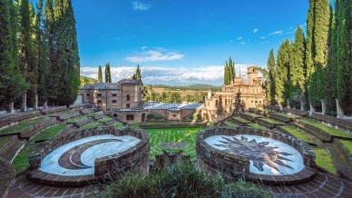 La città ideale esiste. È il sogno surreale tutto italiano di Tomaso Buzzi