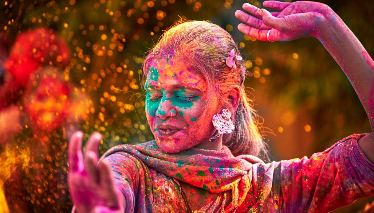 Il festival più colorato del mondo che celebra la rinascita