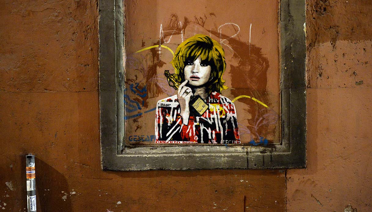 Murale dello street artist Herry Greb dedicato a Monica Vitti