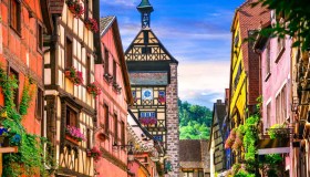 Tra realtà e magia: i luoghi delle favole