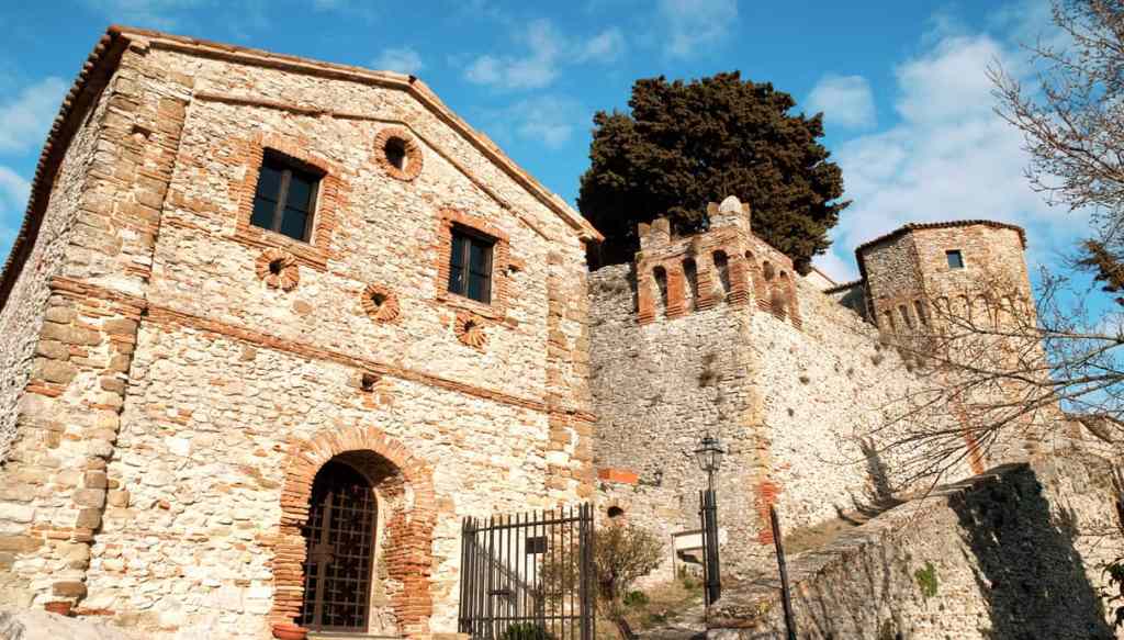 castello montebello torriana