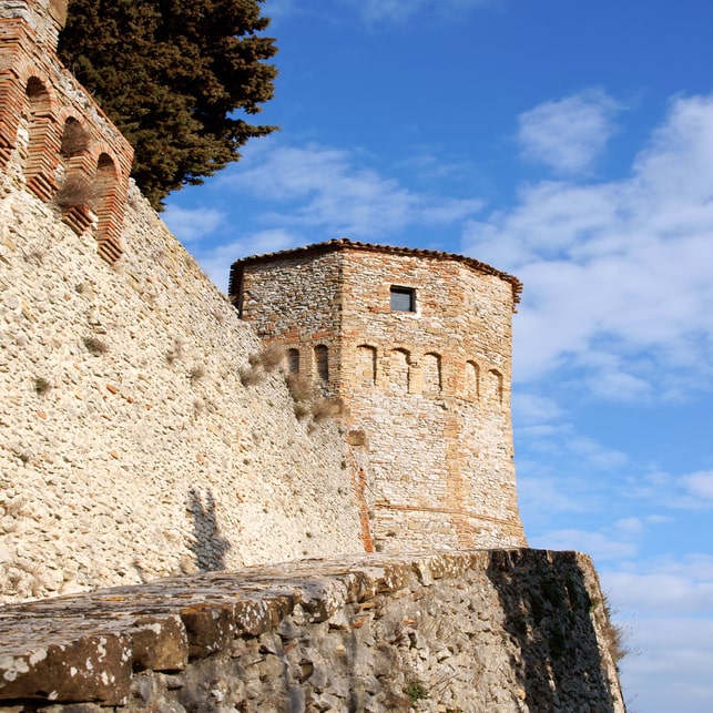 torre castello montebello