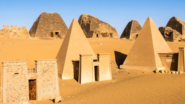Viaggio nella Nubia, terra dei Faraoni Neri, tra piramidi e templi