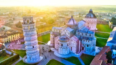 I segreti e le leggende nascoste tra gli edifici di piazza dei Miracoli