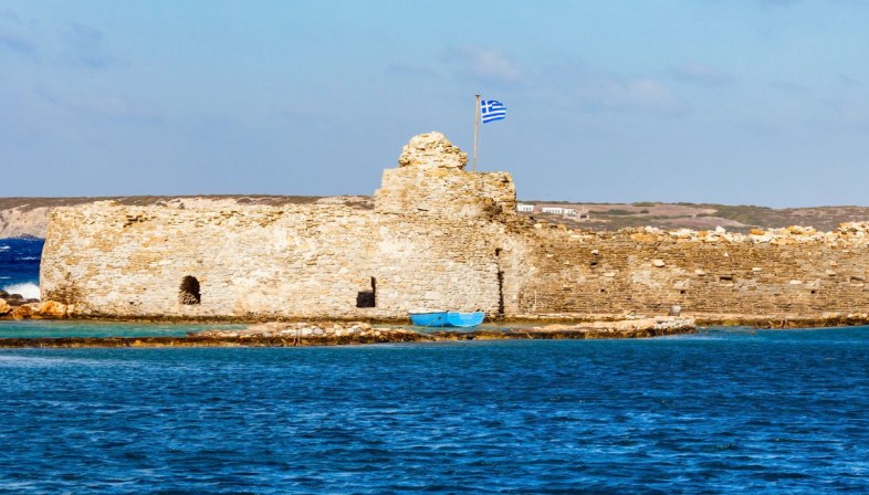 Antiparos, la sorella minore di Paros Antiparos, la sorella minore di Paros